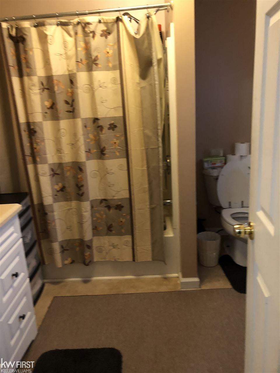 5469 West Carpenter Road Flint, MI 48504 - Photo 10 of 15