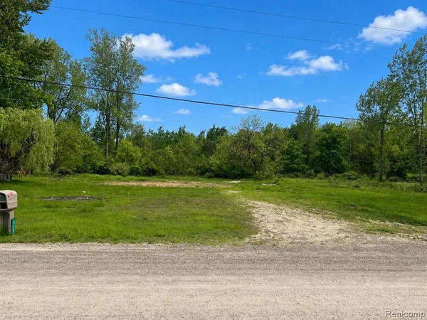 $175,000 | 8085 West Newburg Road, Carleton, MI 48117
