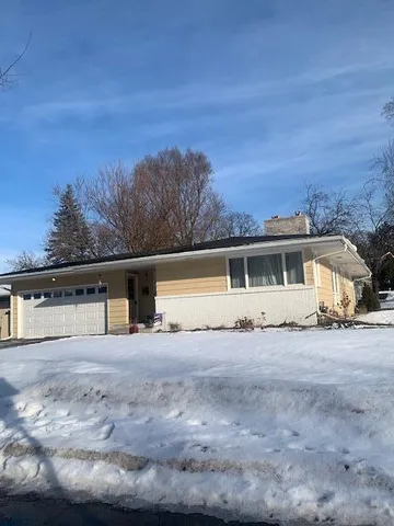 $379,000 | 2221 Texas Avenue South, St. Louis Park, MN 55426