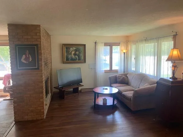 $379,000 | 2221 Texas Avenue South, St. Louis Park, MN 55426