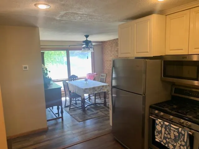 $379,000 | 2221 Texas Avenue South, St. Louis Park, MN 55426