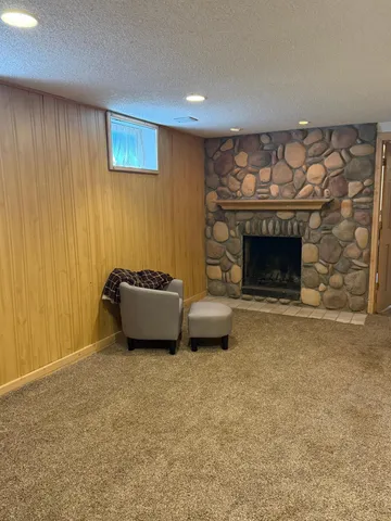 $379,000 | 2221 Texas Avenue South, St. Louis Park, MN 55426