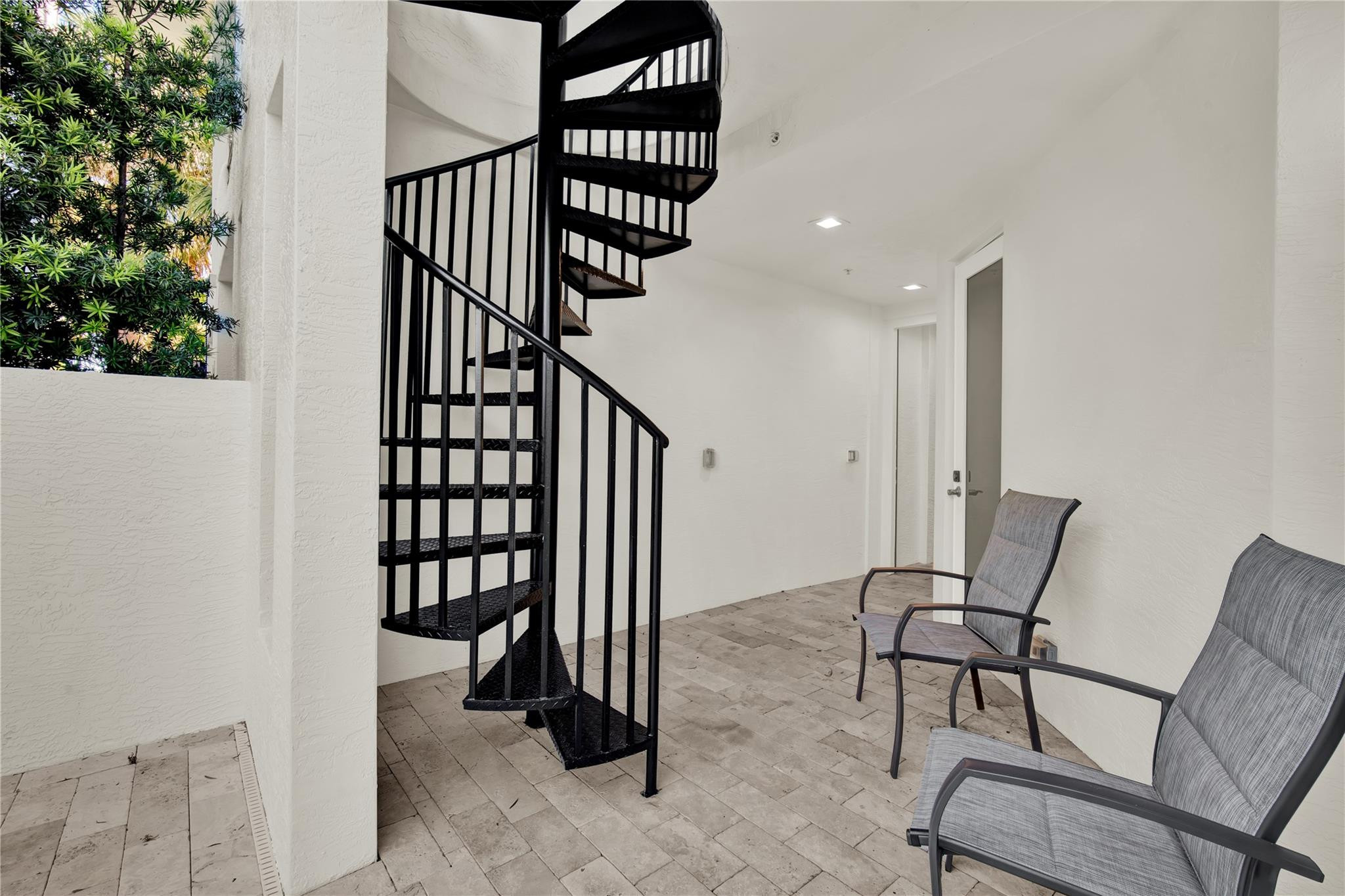 425 North Ocean Boulevard, Unit 3 Boca Raton, FL 33432 - Photo 5 of 69 Photo 5