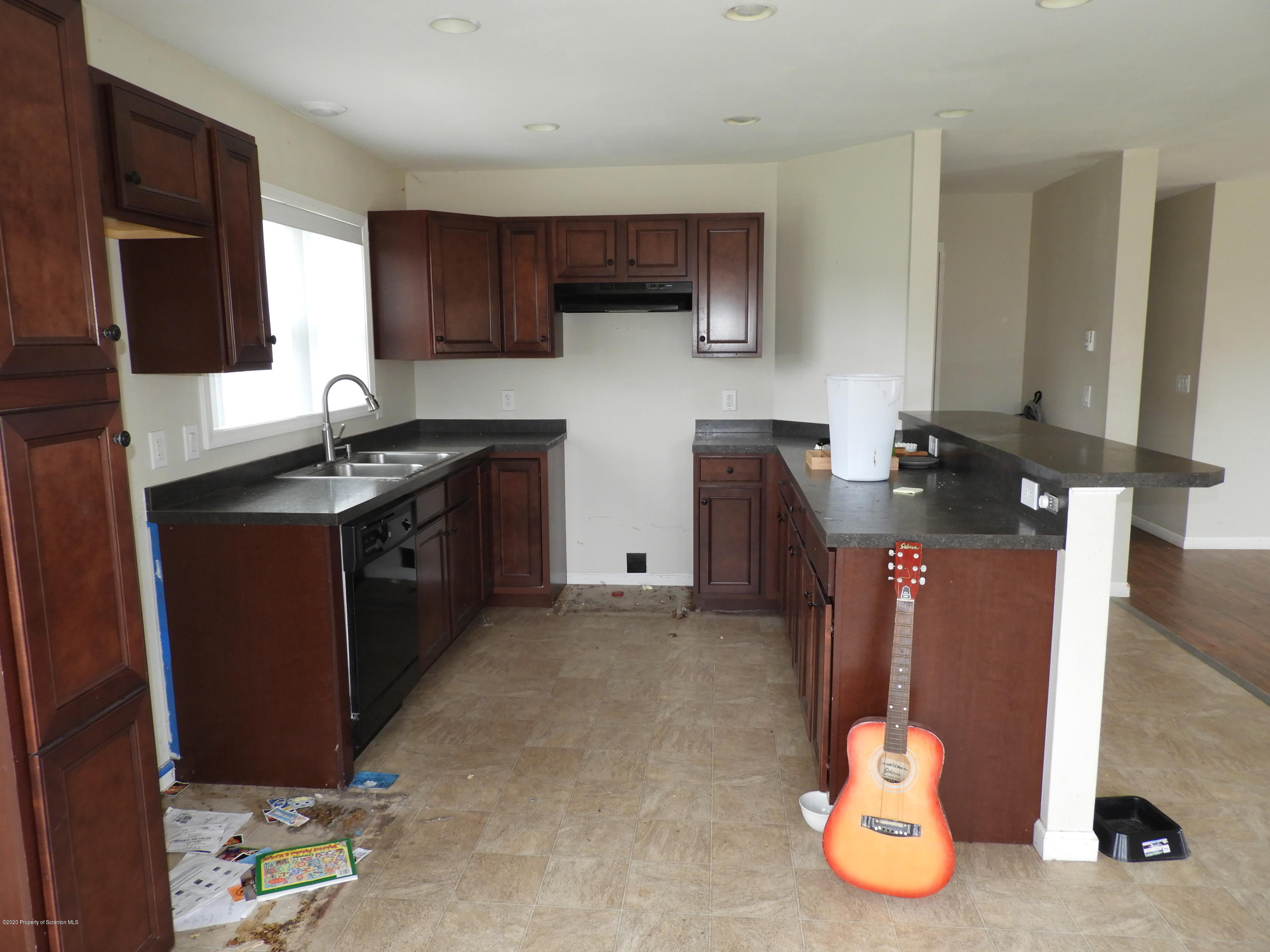 691 Finn Road Factoryville, PA 18419 - Photo 4 of 9 Gallery Image 4