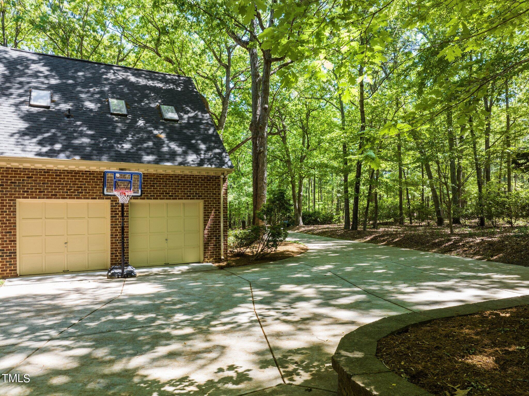 8413 Bournemouth Drive Raleigh, NC 27615 - Photo 8 of 94 21-web-or-mls-DJI_0968