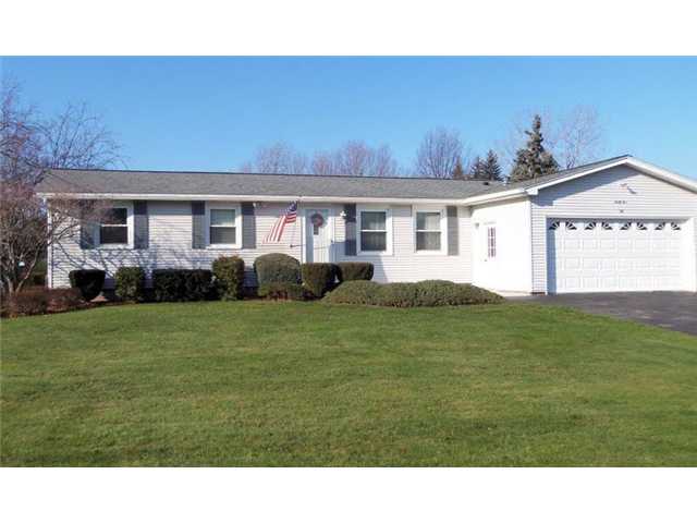 35 Beatty Road Greece, NY 14612 - Photo 1 of 1 Exterior Front