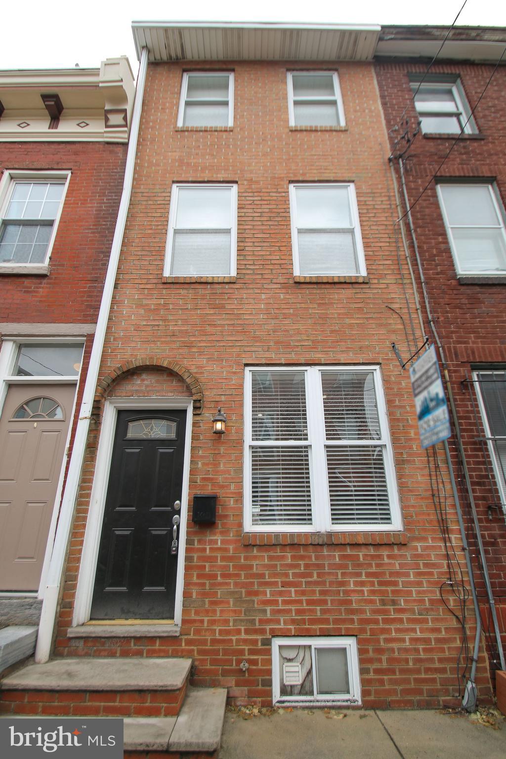 409 Tasker Street Philadelphia, PA 19147 - Photo 2 of 25 Gallery Image 2