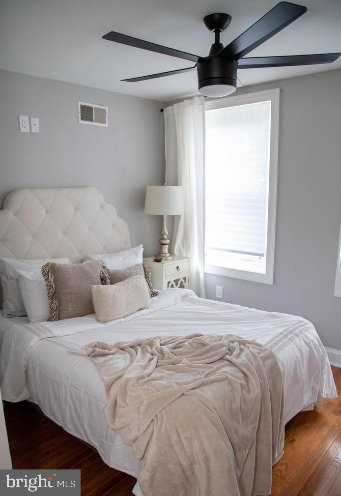 409 Tasker Street Philadelphia, PA 19147 - Photo 18 of 25 Gallery Image 18
