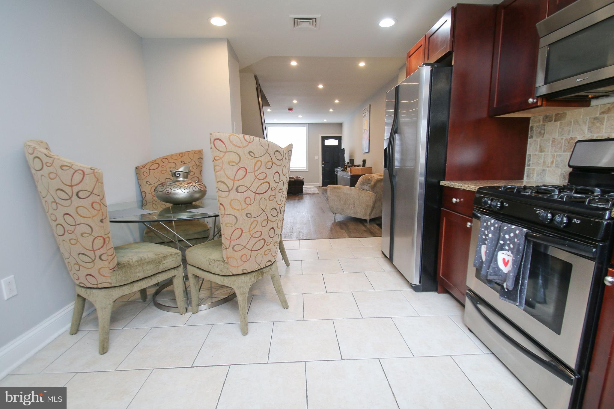 409 Tasker Street Philadelphia, PA 19147 - Photo 10 of 25 Gallery Image 10