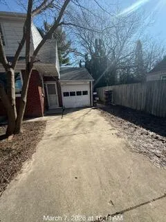 $194,900 | 2728 South 83rd Place, Unit 2730, West Allis, WI 53219