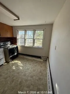 $194,900 | 2728 South 83rd Place, Unit 2730, West Allis, WI 53219