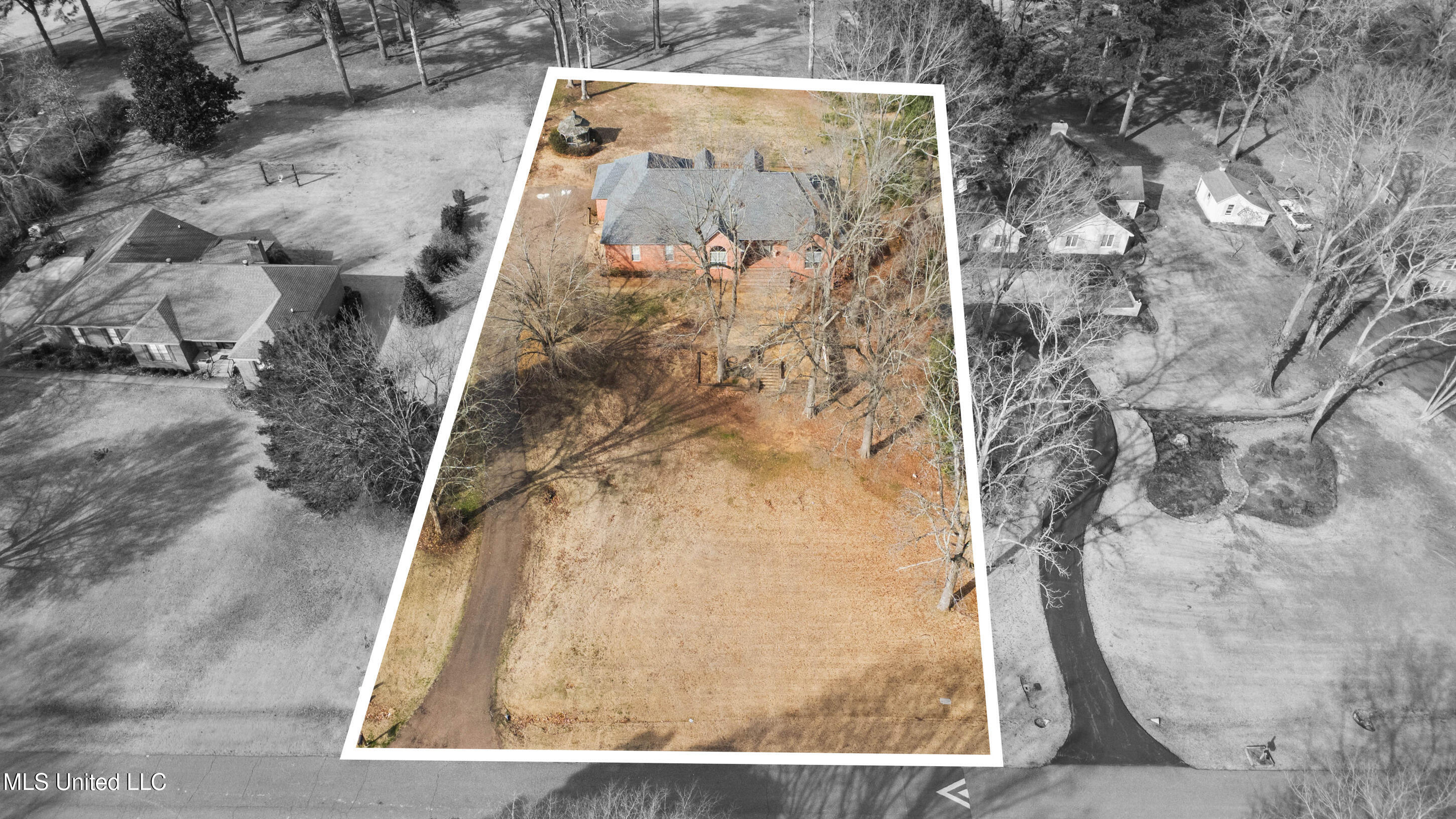 124 Gwen Road Senatobia, MS 38668 - Photo 9 of 46 51_dji_0013_print lot lines