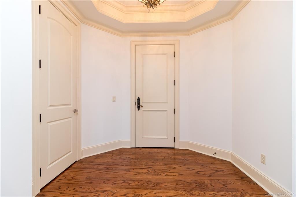 2823 Providence Road, Unit 164 Charlotte, NC 28211 - Photo 16 of 24