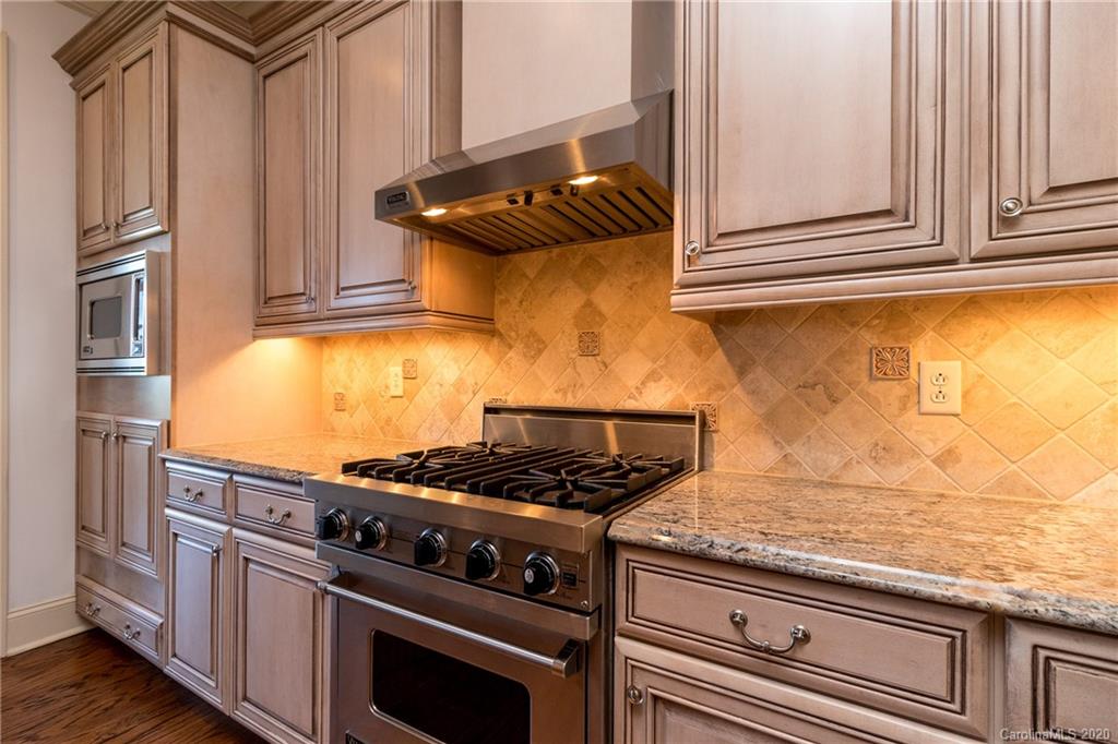 2823 Providence Road, Unit 164 Charlotte, NC 28211 - Photo 10 of 24