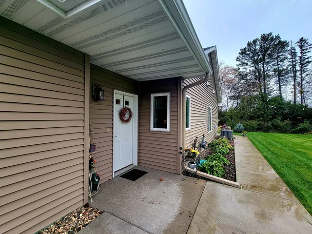 $254,000 | 375 Maplewood Ct Isle, Isle, MN 56342