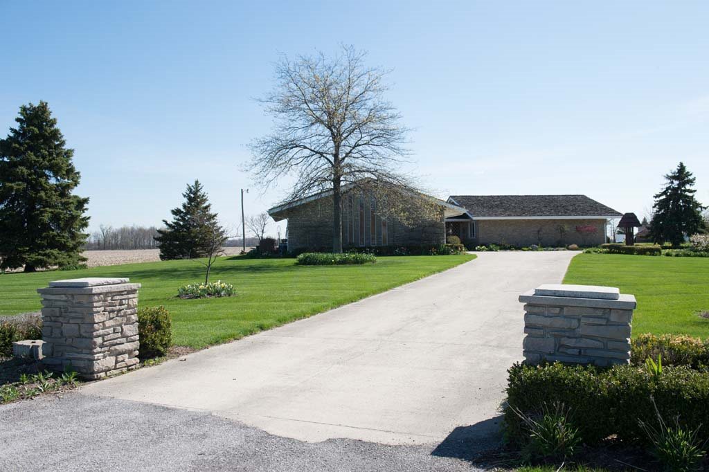 5390 Hamilton Road Yoder, IN 46798 - Photo 4 of 30