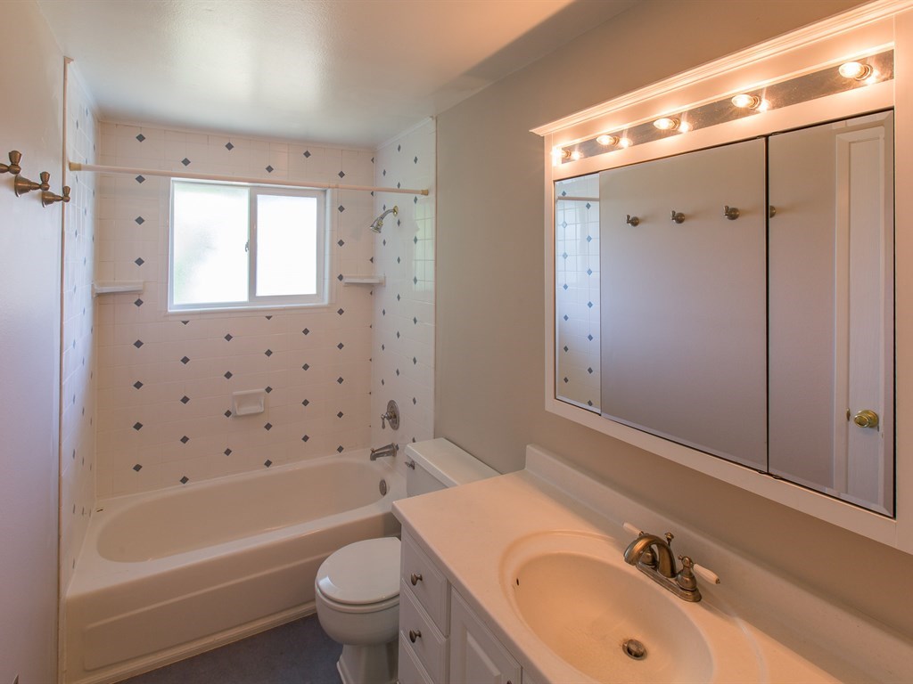 3021 South Morrow Road Spokane Valley, WA 99216 - Photo 11 of 18 Gallery Image 11