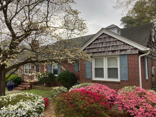 1103 West Ragsdale Road Greenville, NC 27858 - Photo 2 of 24 IMG_3733