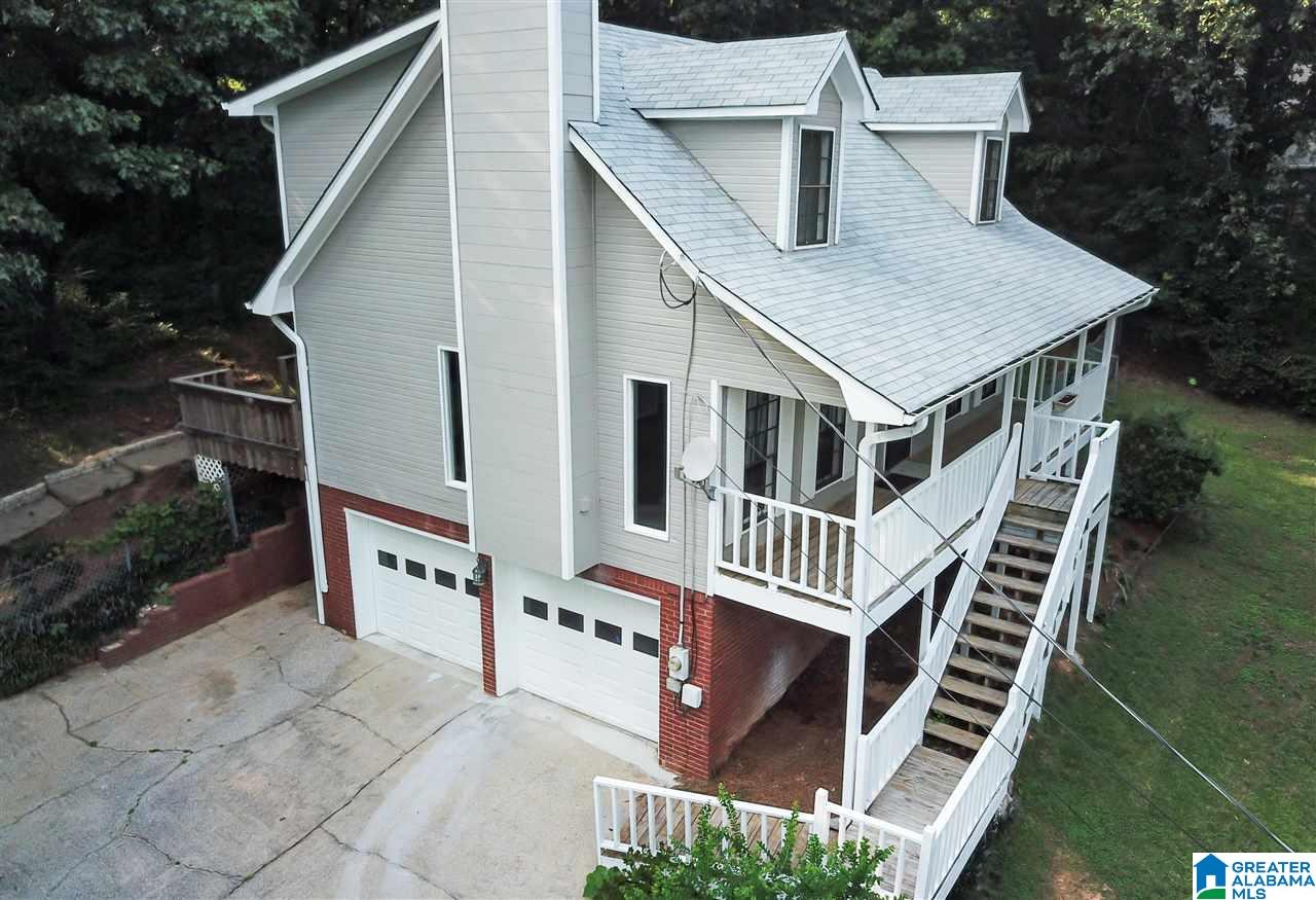 629 Bennett Drive Alabaster, AL 35007 - Photo 2 of 15