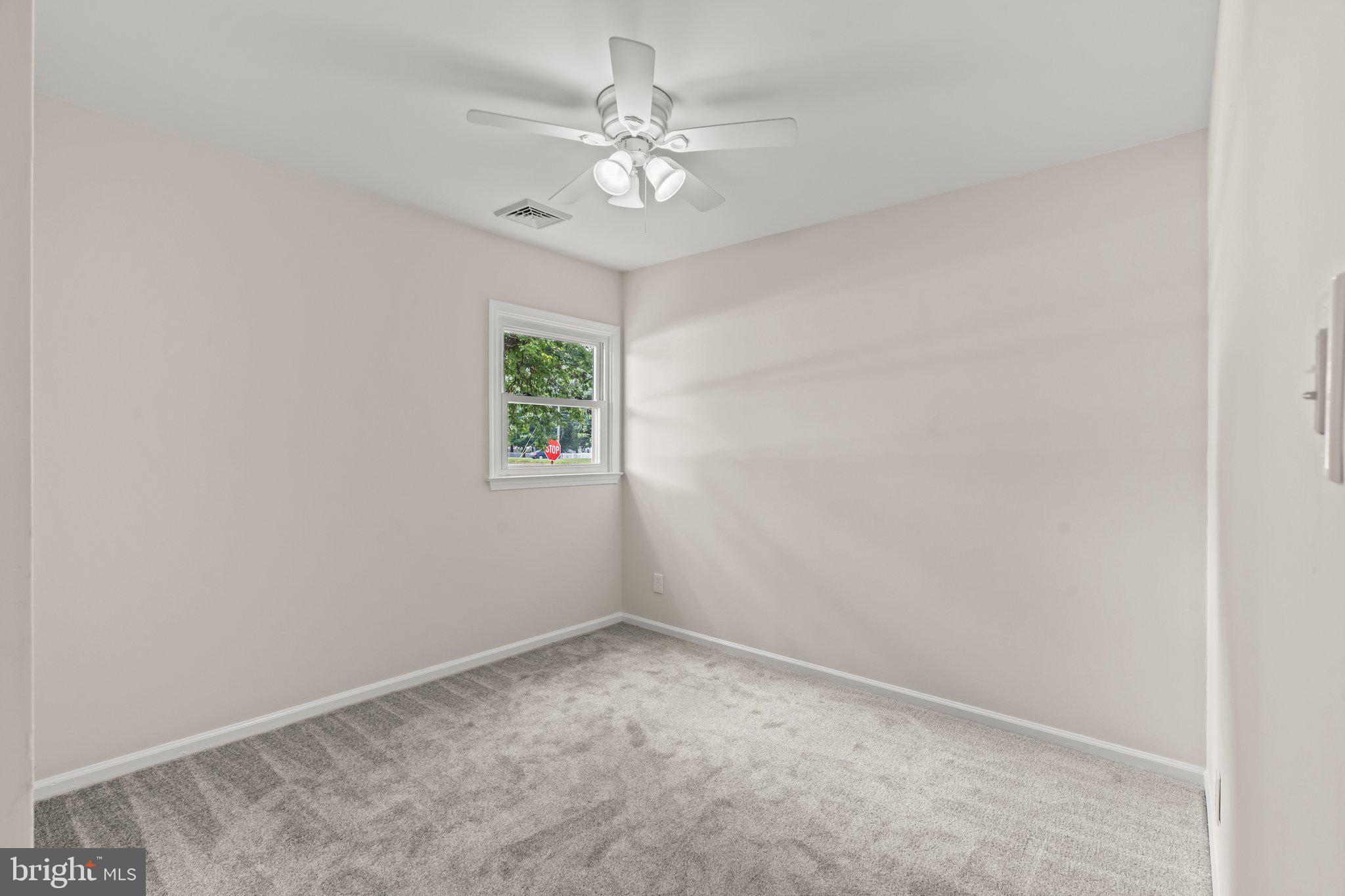 2 Fort Sumpter Road Pennsville, NJ 08070 - Photo 7 of 31 Gallery Image 7