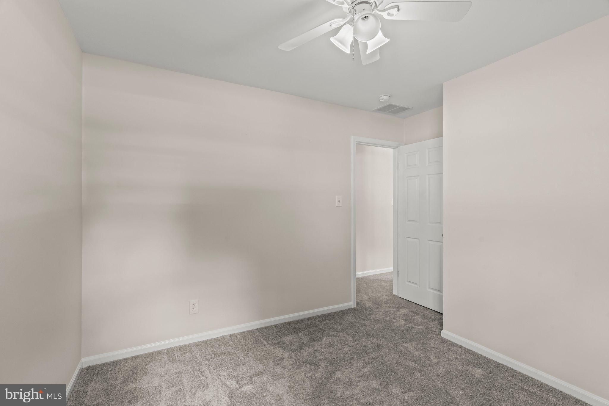 2 Fort Sumpter Road Pennsville, NJ 08070 - Photo 8 of 31 Gallery Image 8