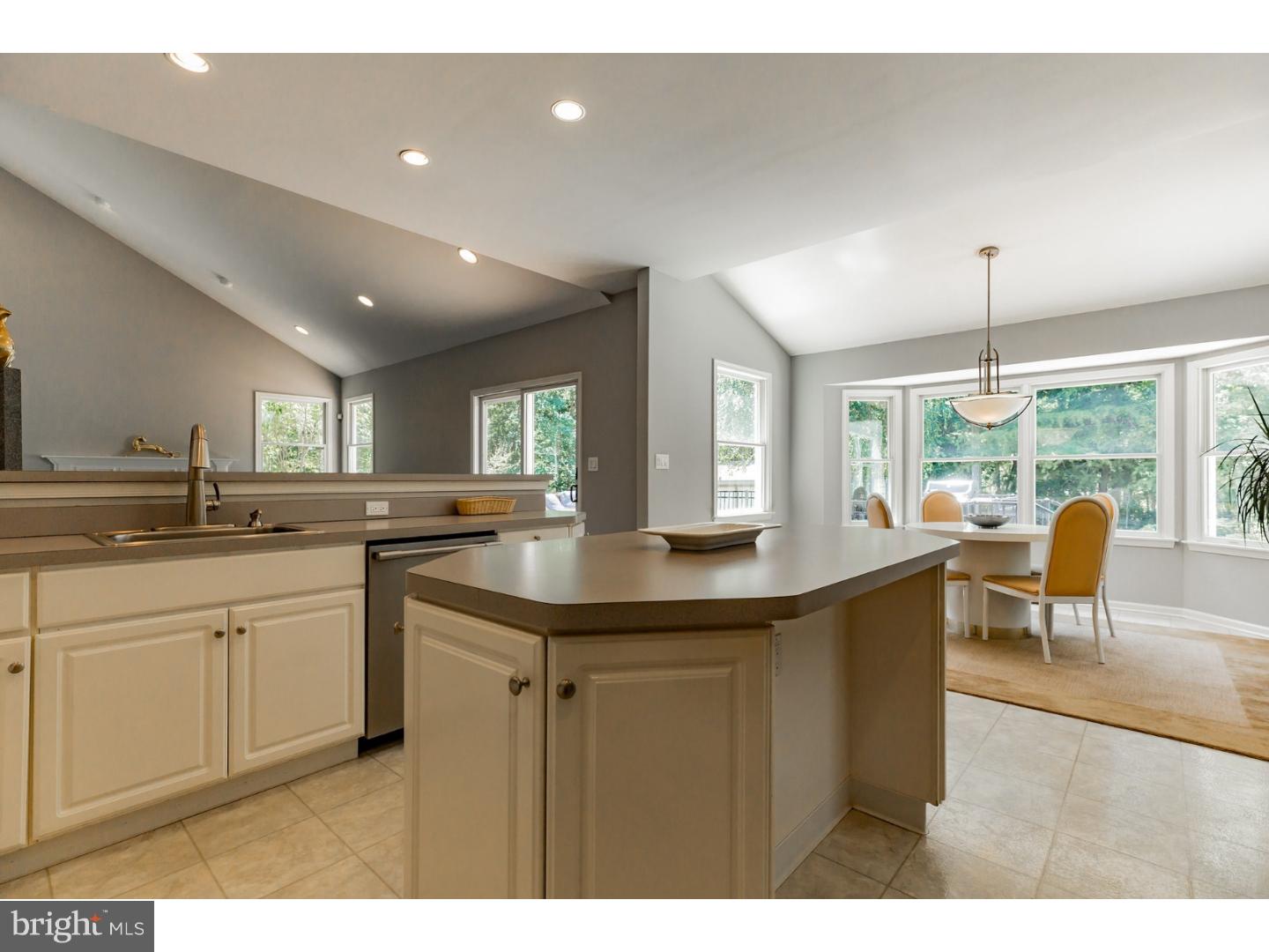 2 George Bellows Way Evesham, NJ 08053 - Photo 5 of 24