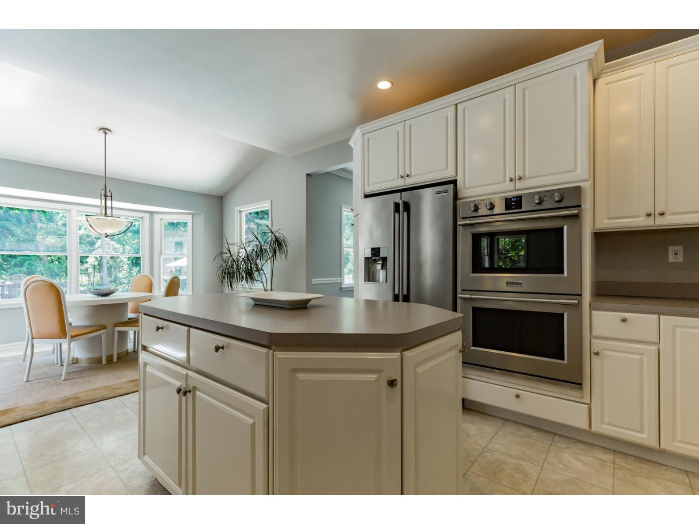 2 George Bellows Way Evesham, NJ 08053 - Photo 6 of 24