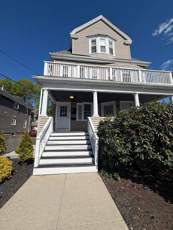 $2,000 | 11 Banks Street, Unit C, Waltham, MA 02451