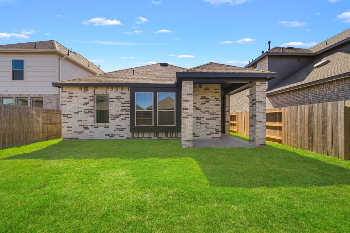 5034 Henry Merritt Street Rosenberg, TX 77471 - Photo 22 of 23 Backyard
