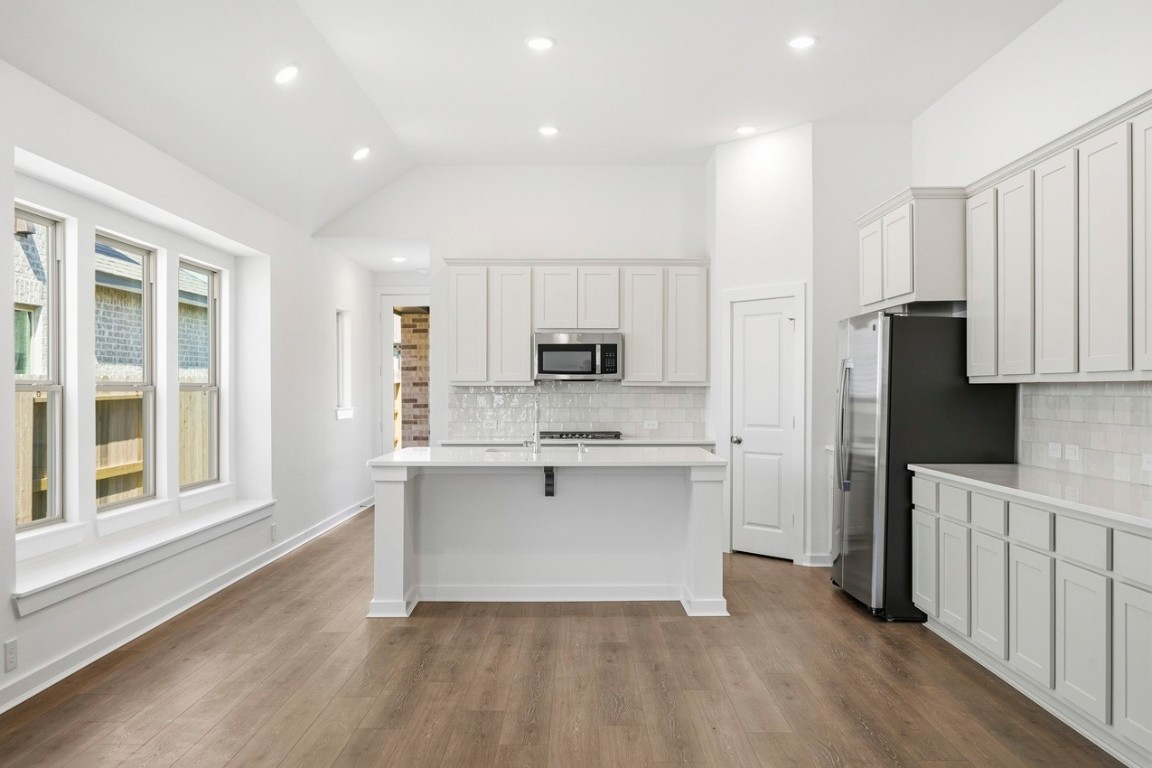 5034 Henry Merritt Street Rosenberg, TX 77471 - Photo 6 of 23 Kitchen