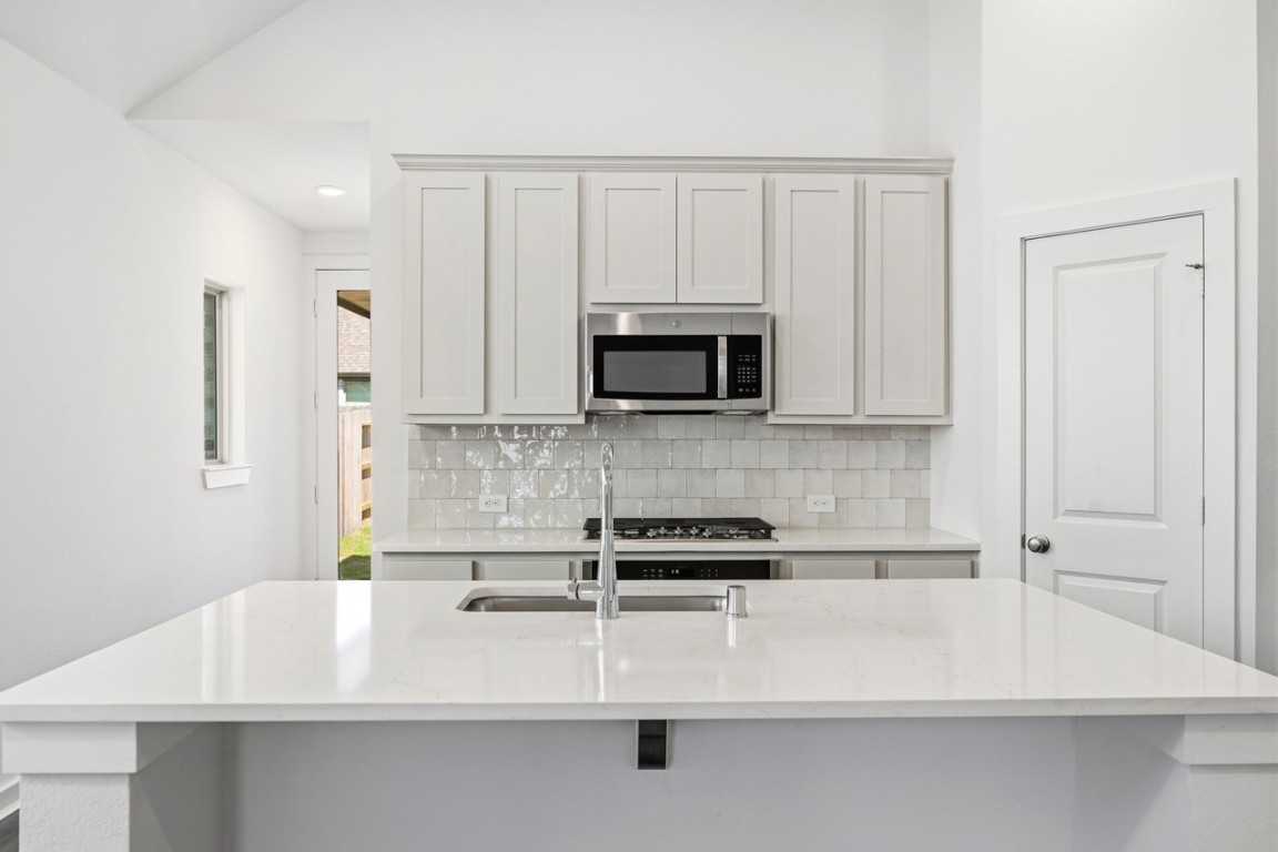 5034 Henry Merritt Street Rosenberg, TX 77471 - Photo 7 of 23 Kitchen
