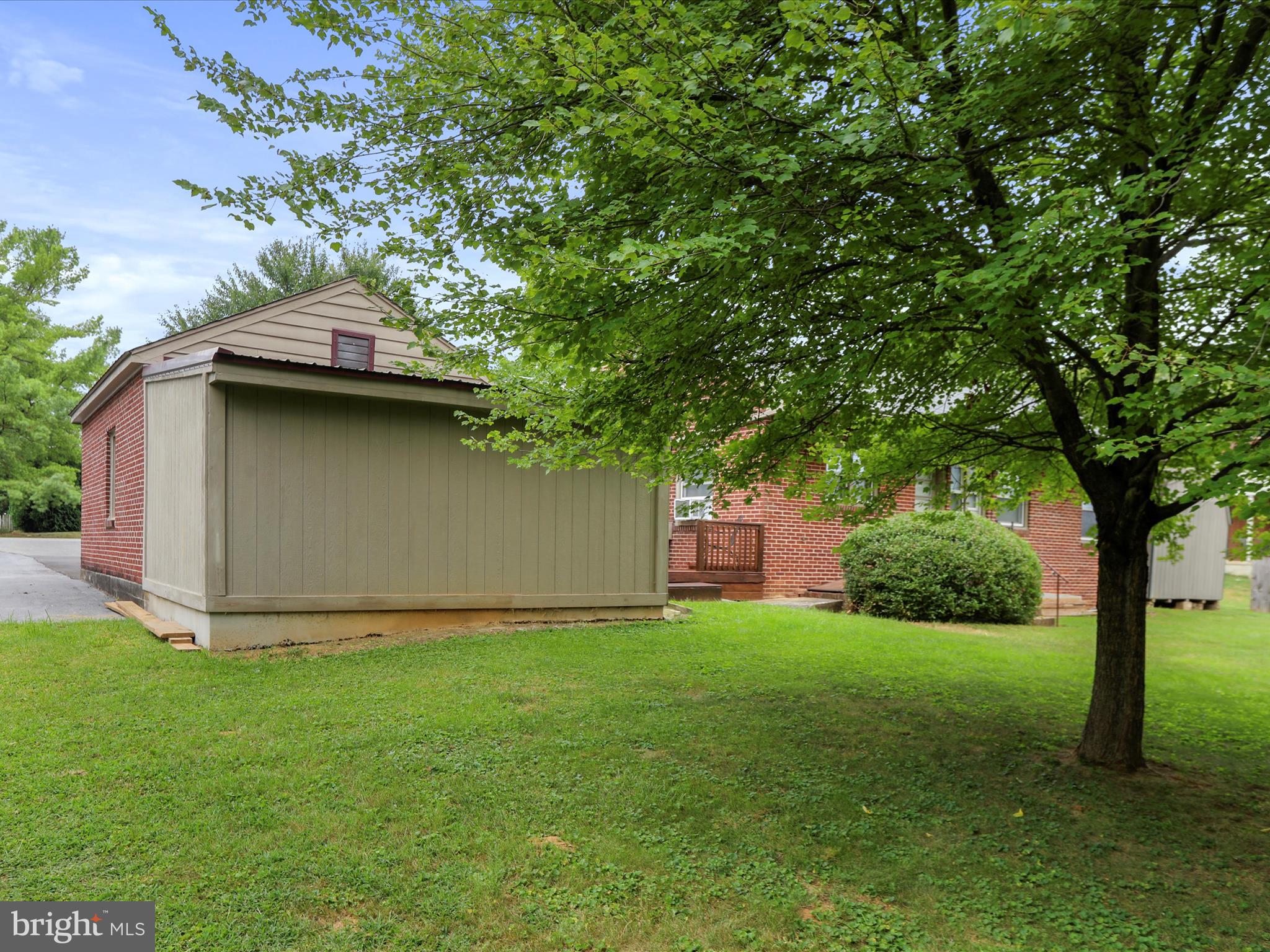 13517 Paradise Church Road Hagerstown, MD 21742 - Photo 30 of 38 a view of a backyard with large trees