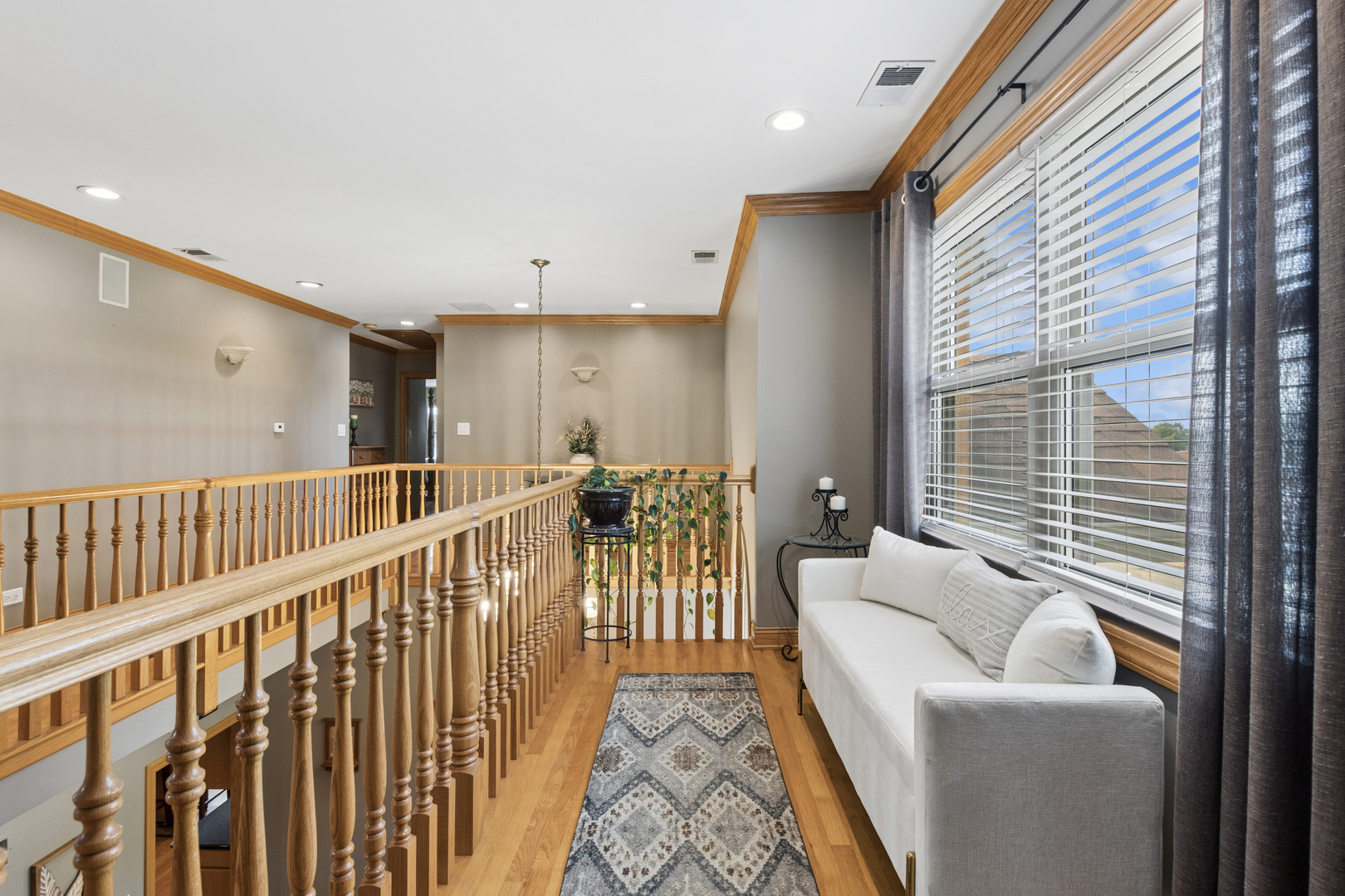 7911 West Rascher Avenue Chicago, IL 60656 - Photo 26 of 39 a view of a hallway with furniture and windows