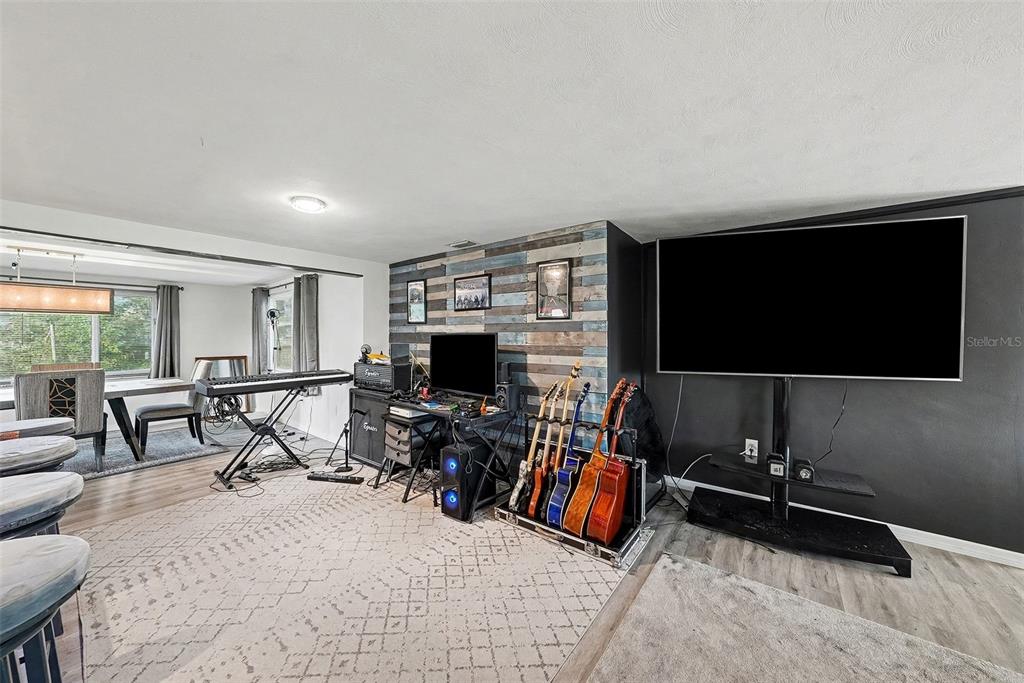 5725 Thrush Drive New Port Richey, FL 34652 - Photo 15 of 16