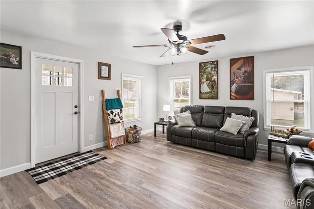 $180,000 | 405 East Arch Street, Jerseyville, IL 62052