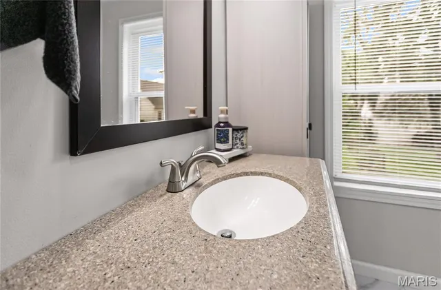 $180,000 | 405 East Arch Street, Jerseyville, IL 62052