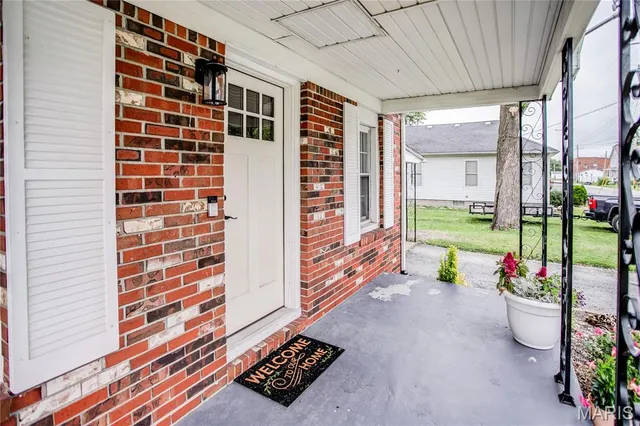 $180,000 | 405 East Arch Street, Jerseyville, IL 62052