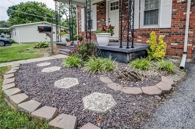 $180,000 | 405 East Arch Street, Jerseyville, IL 62052