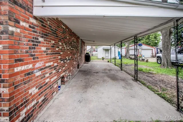 $180,000 | 405 East Arch Street, Jerseyville, IL 62052