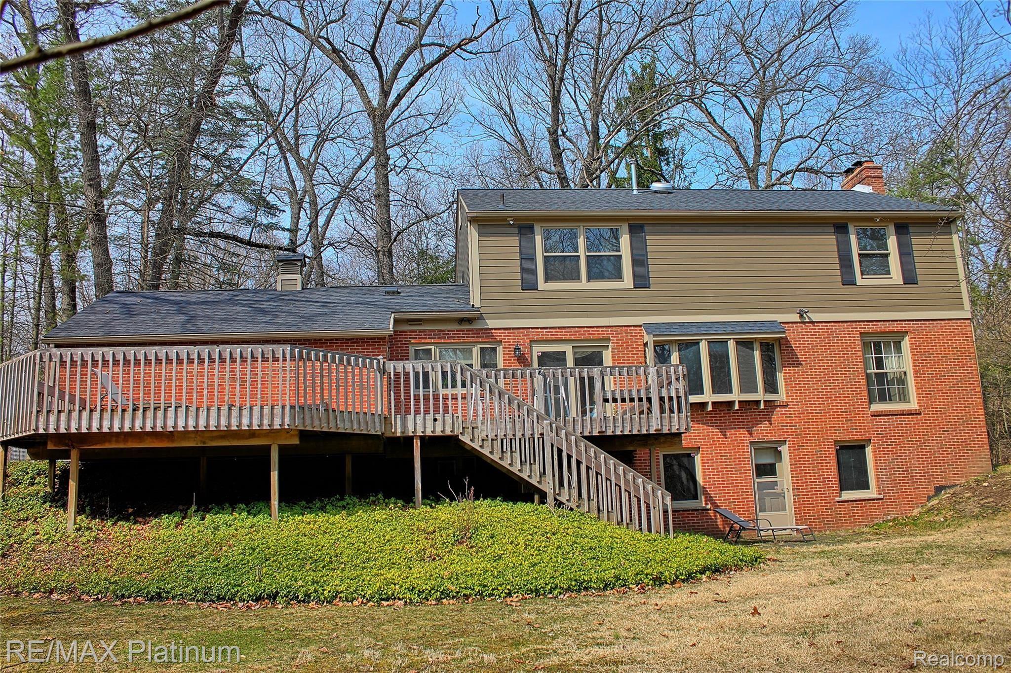 625 Spring Valley Road Ann Arbor, MI 48105 - Photo 58 of 75 BackMiddle.jpg
