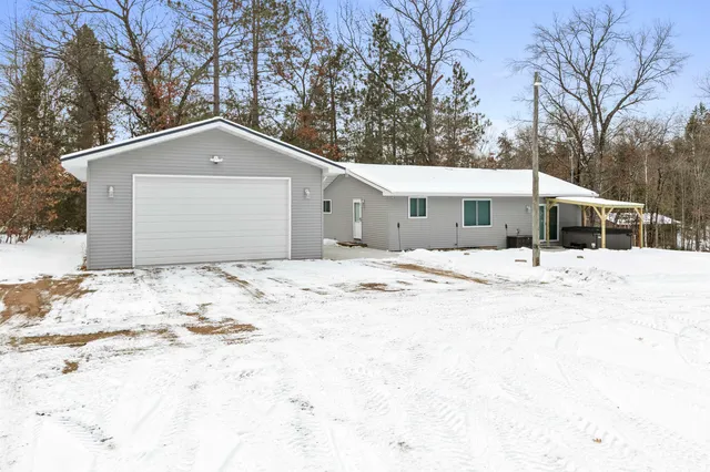 $275,000 | N11144 Bunny Bay Lane, Athelstane, WI 54104