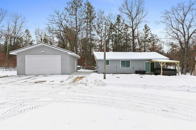 $275,000 | N11144 Bunny Bay Lane, Athelstane, WI 54104