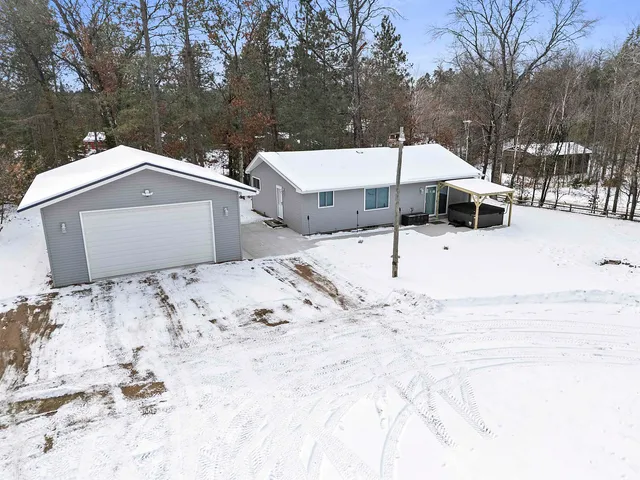 $275,000 | N11144 Bunny Bay Lane, Athelstane, WI 54104