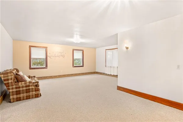 $195,000 | 3781 Glades Pike, Somerset, PA 15501