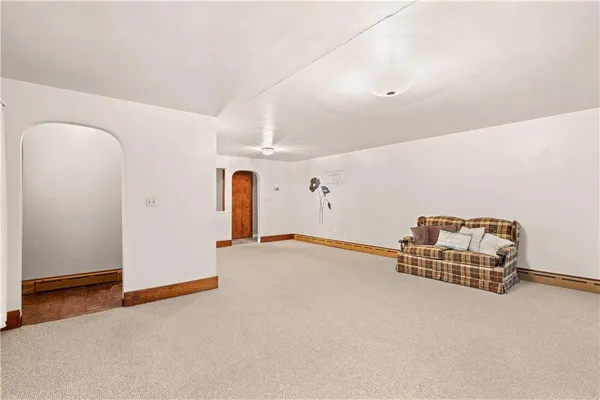 $195,000 | 3781 Glades Pike, Somerset, PA 15501