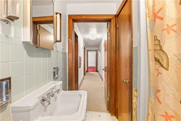 $195,000 | 3781 Glades Pike, Somerset, PA 15501