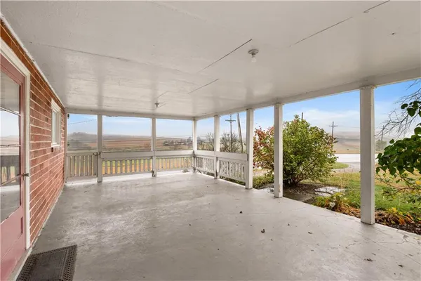 $195,000 | 3781 Glades Pike, Somerset, PA 15501