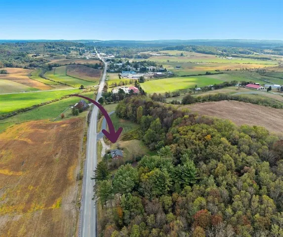 $210,000 | 3781 Glades Pike, Somerset, PA 15501