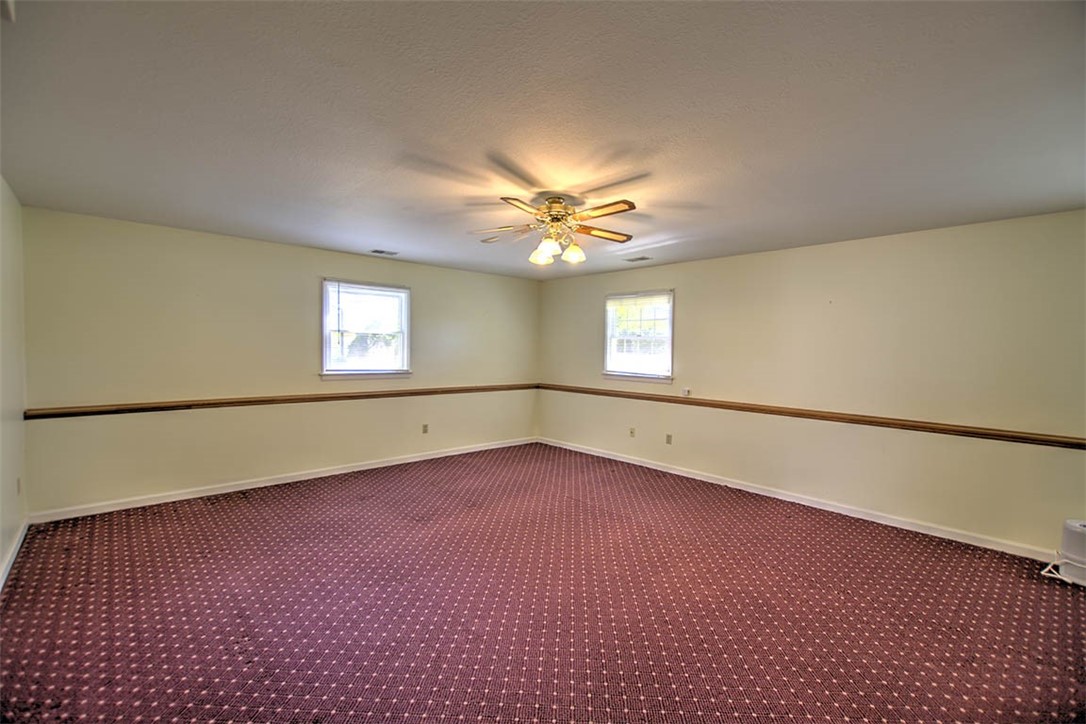 2504 South Nantucket Drive Decatur, IL 62521 - Photo 21 of 26