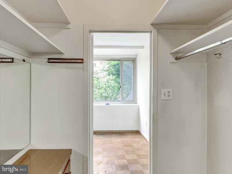 4101 Cathedral Avenue Northwest, Unit 409 Washington, DC 20016 - Photo 16 of 21